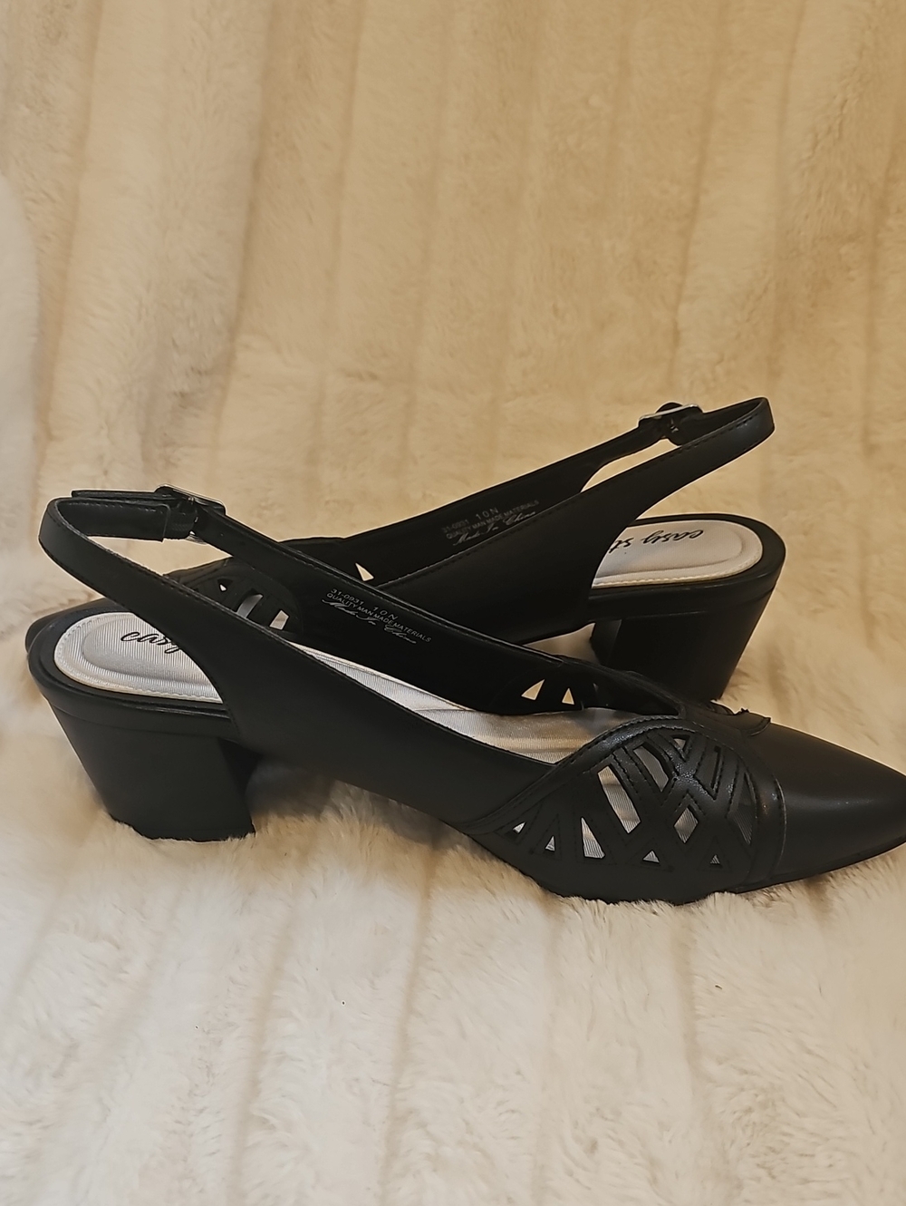 easy street Black Cutout Slingback Low Block Heel Pumps